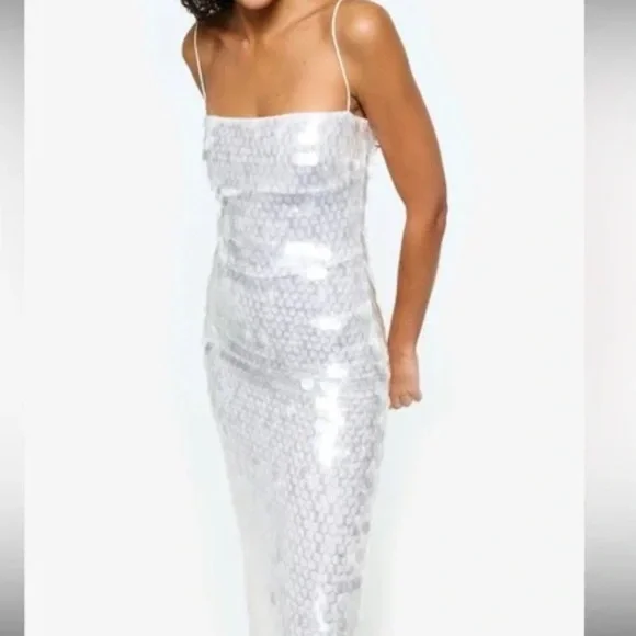 The New Arrivals by Ilkyaz Ozel Phoenix Dress in CandleLight 36